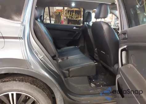 2018 Volkswagen Tiguan 2.0T Se/2.0T Sel z USA, uszkodzony, nr VIN 3VV3B7AX6JM005702